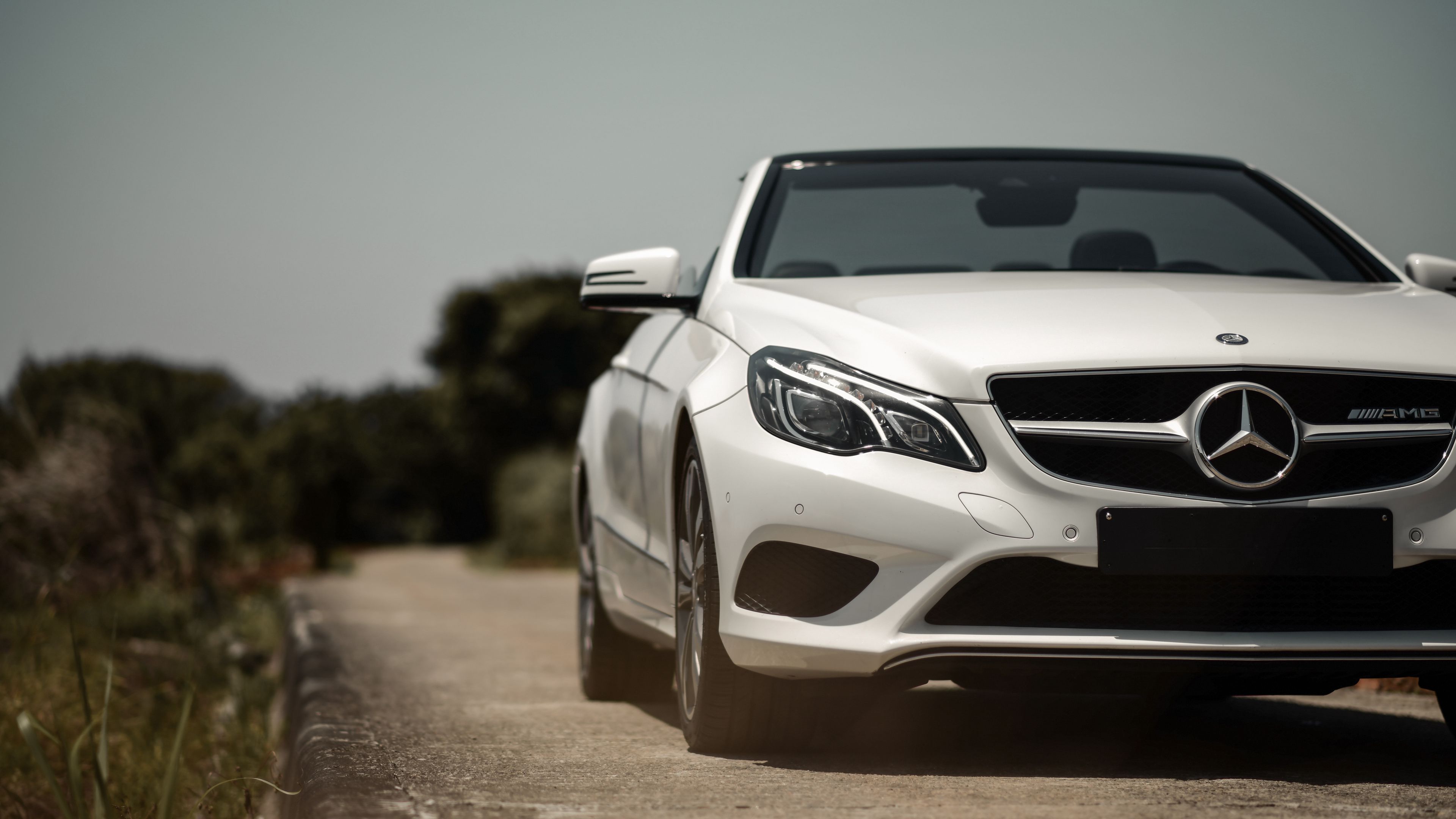 HD Wallpaper For Theme: Mercedes Benz E200 HD Wallpaper, Background