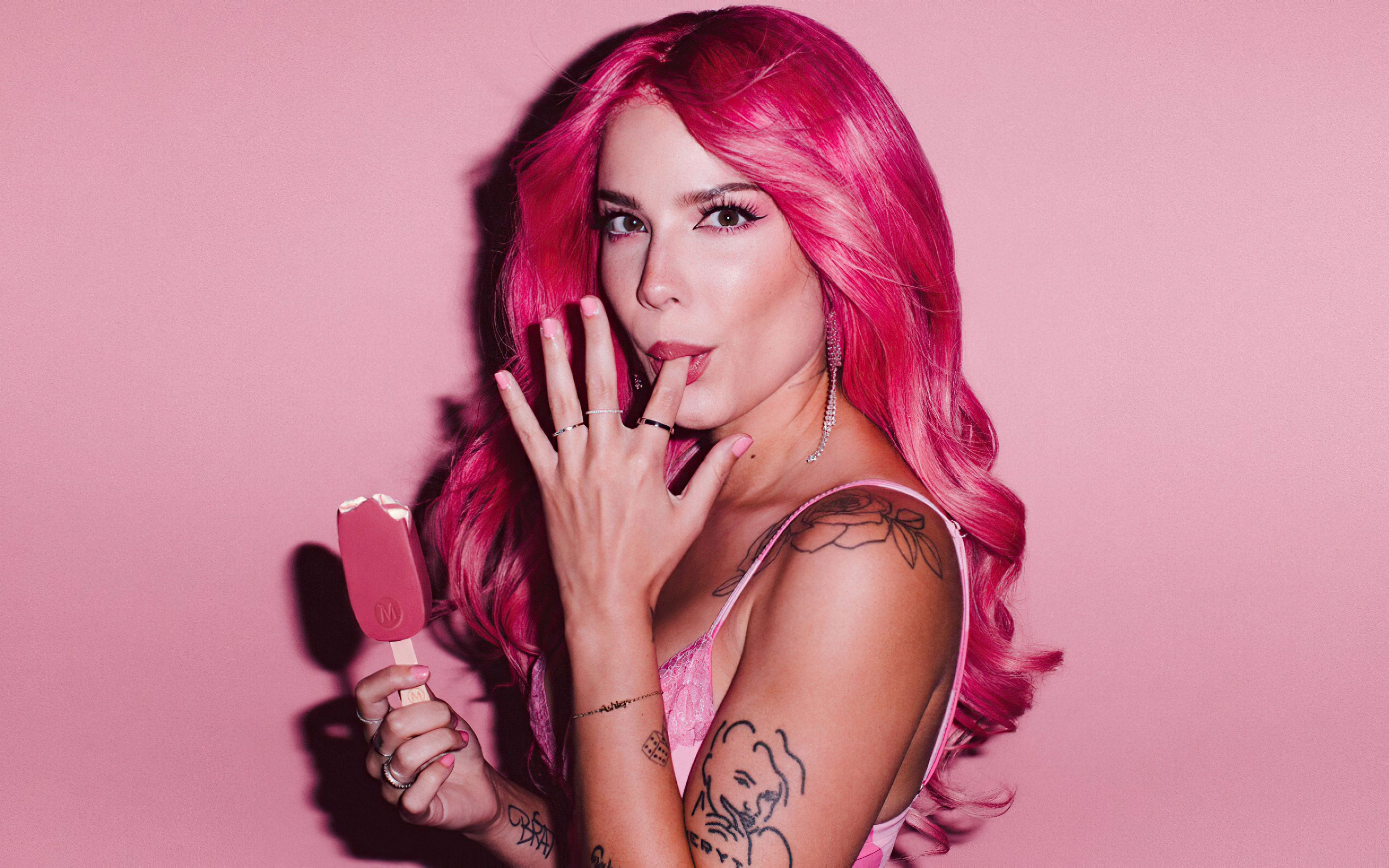 Halsey 4k Ultra HD Wallpaper