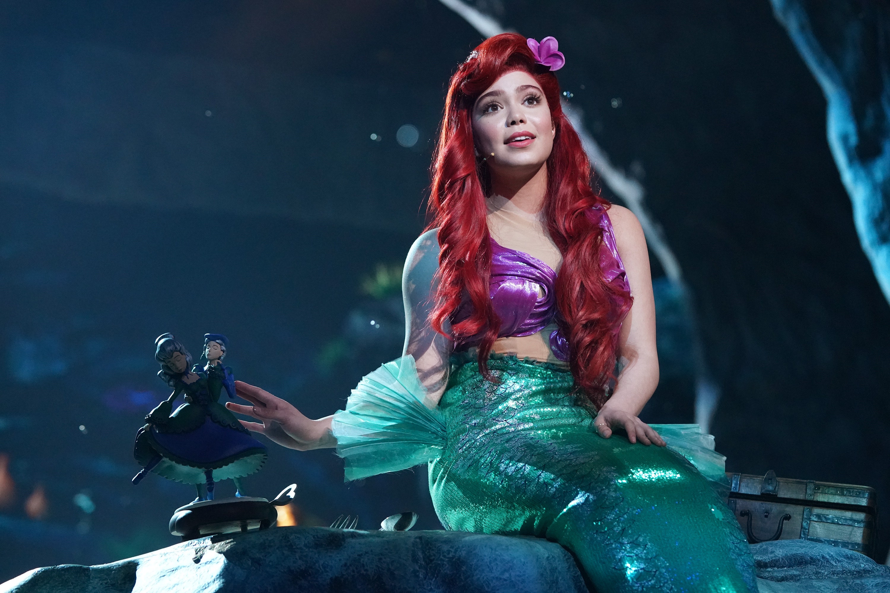 Watch Auli'i Cravalho Transform Into Ariel From 'The Little Mermaid'