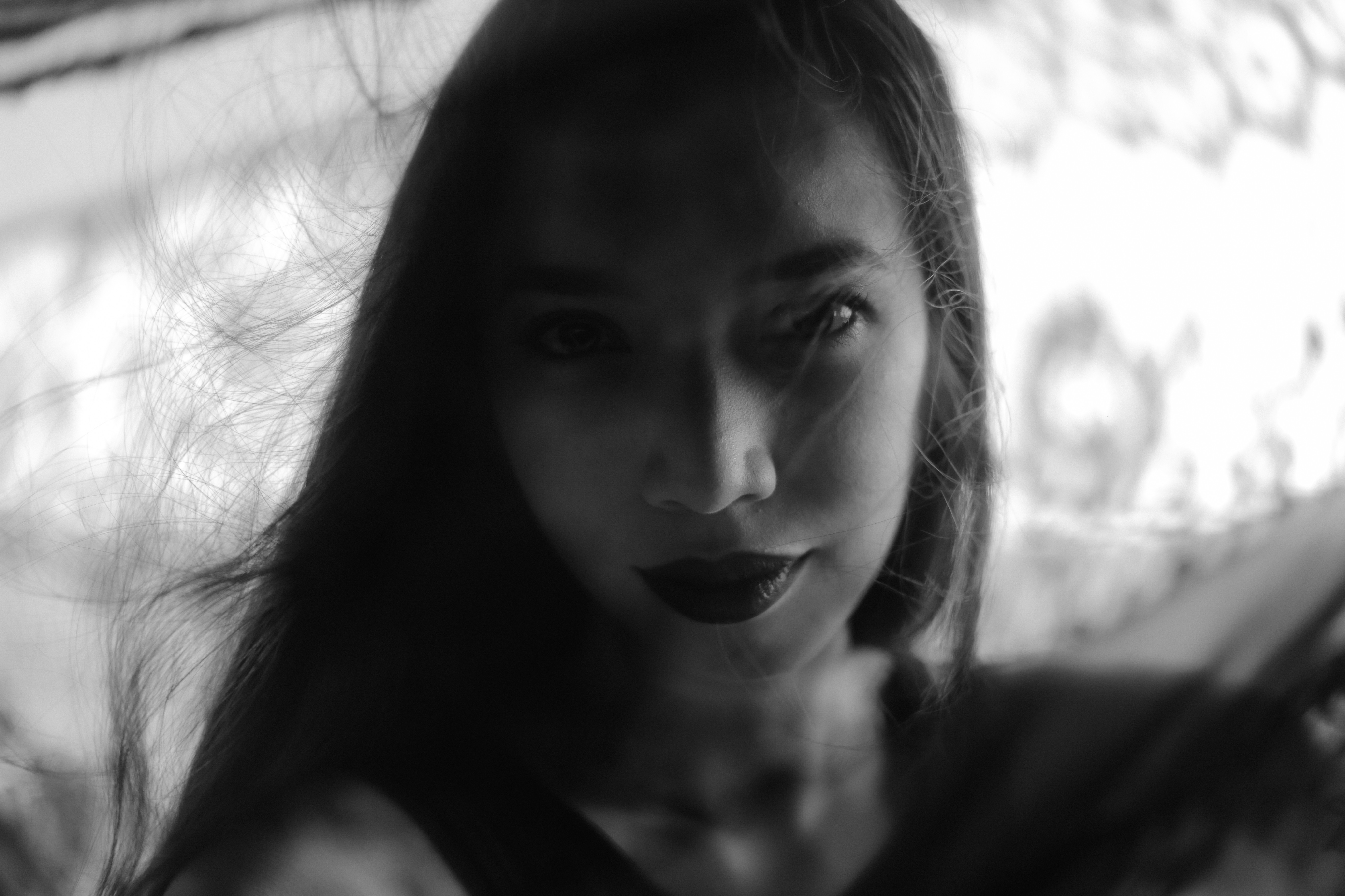 5472x3648 monochrome portrait women outdoors brunette dark photography black lipstick beach lace silhouette black shadow self portraits wallpaper