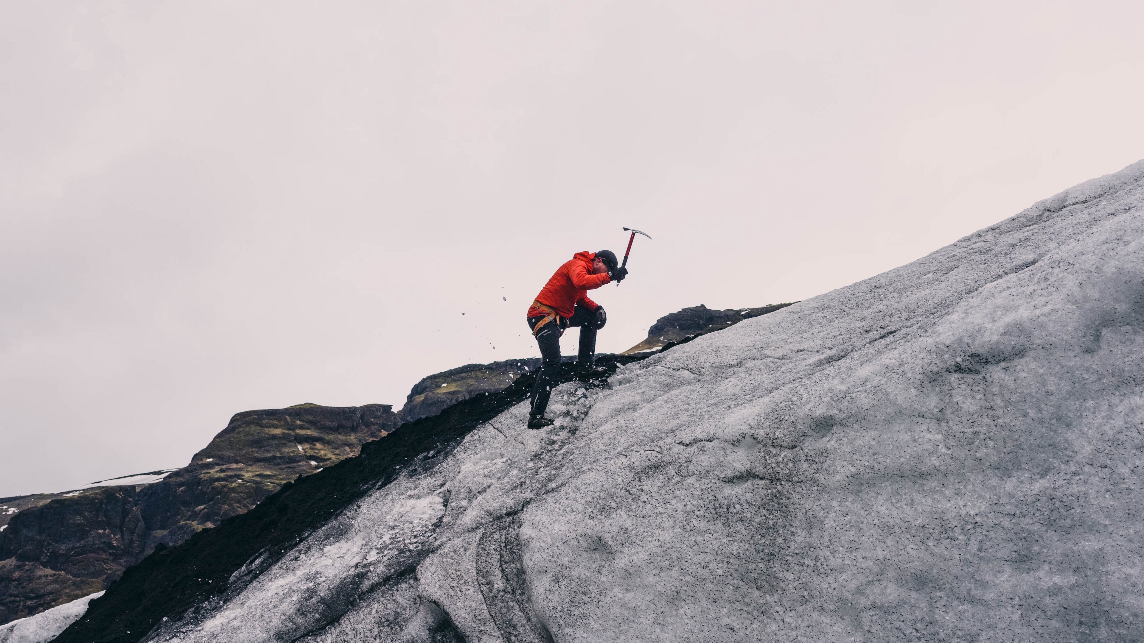 Wallpaper 4k mountain climber, mountain, overcome 4k Wallpaper