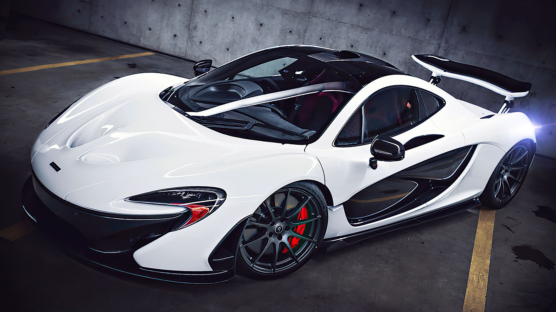 McLaren P1 White Image