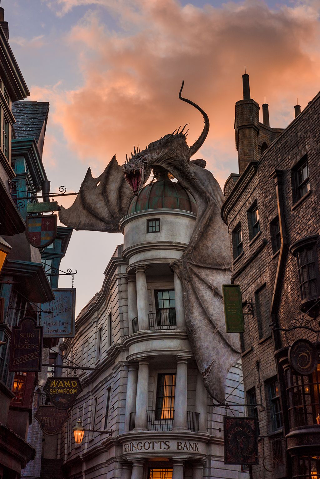 Universal Orlando Summer Trip Report 4 Caffeine. Harry potter background, Harry potter wallpaper, Harry potter