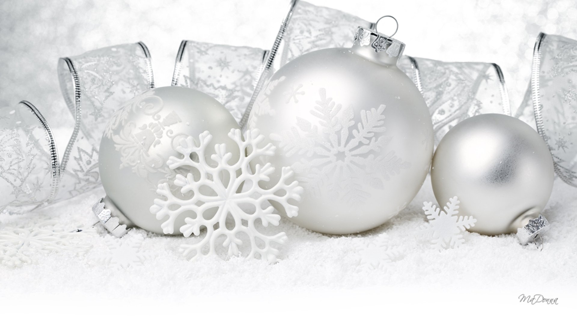 White and Silver Christmas Ornaments HD Wallpaper