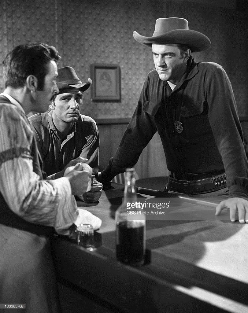 S Gunsmoke Photo and Premium High Res Picture. Gunsmoke, James arness, Tv westerns