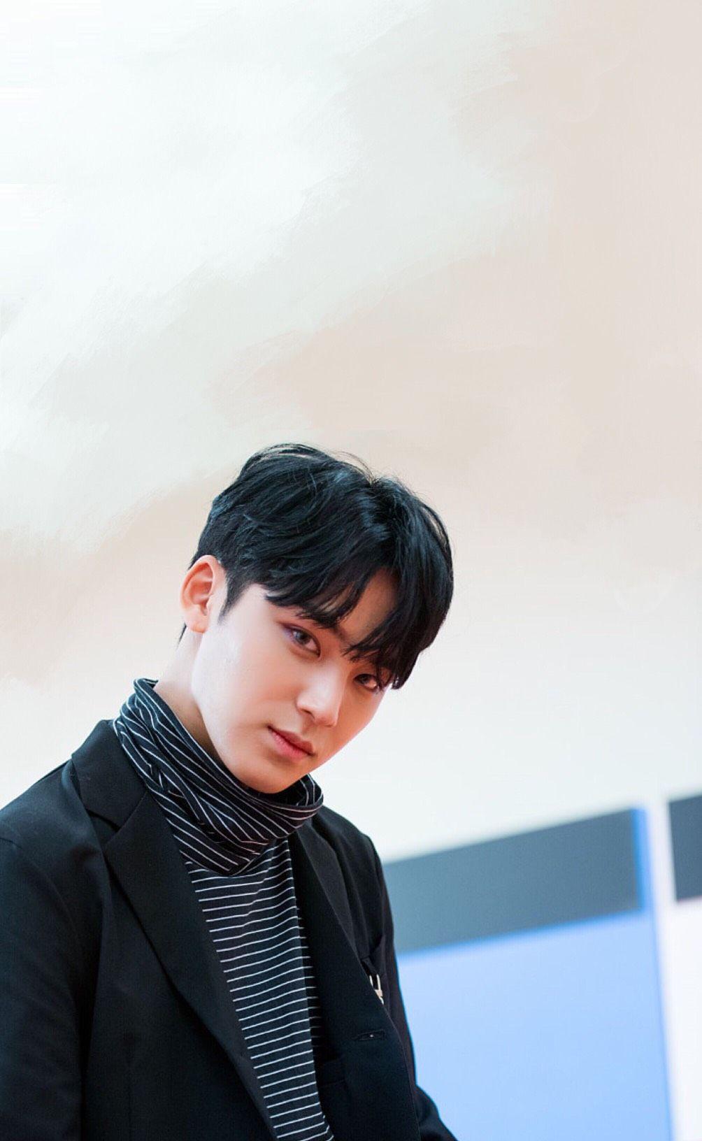 Kim Mingyu Wallpaper