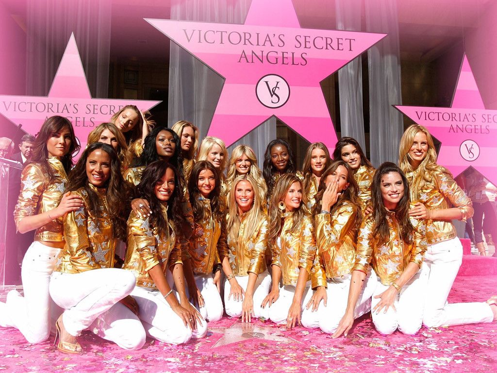 Victoria's Secret Angels Wallpaper: Victoria's Secret Angels. Victoria secret angels, Victoria secret fashion, Victoria secret fashion show