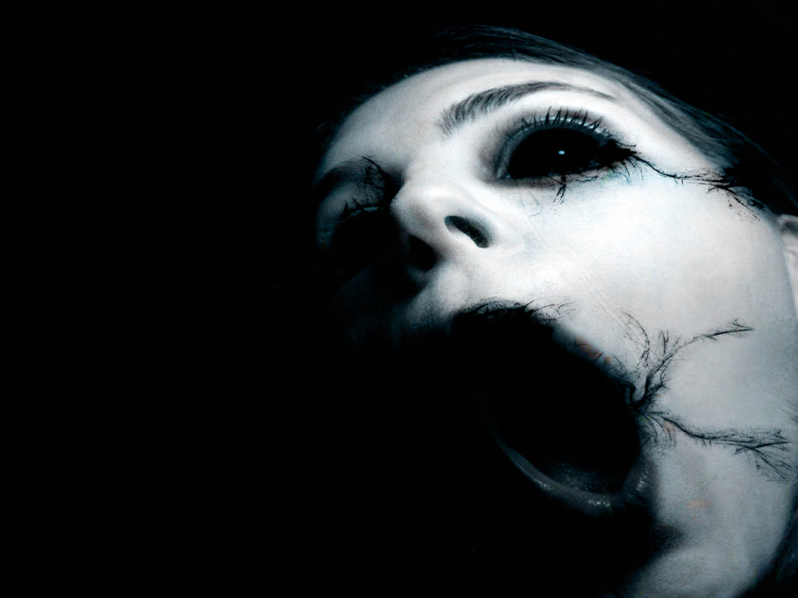 Creepy Wallpaper Desktop