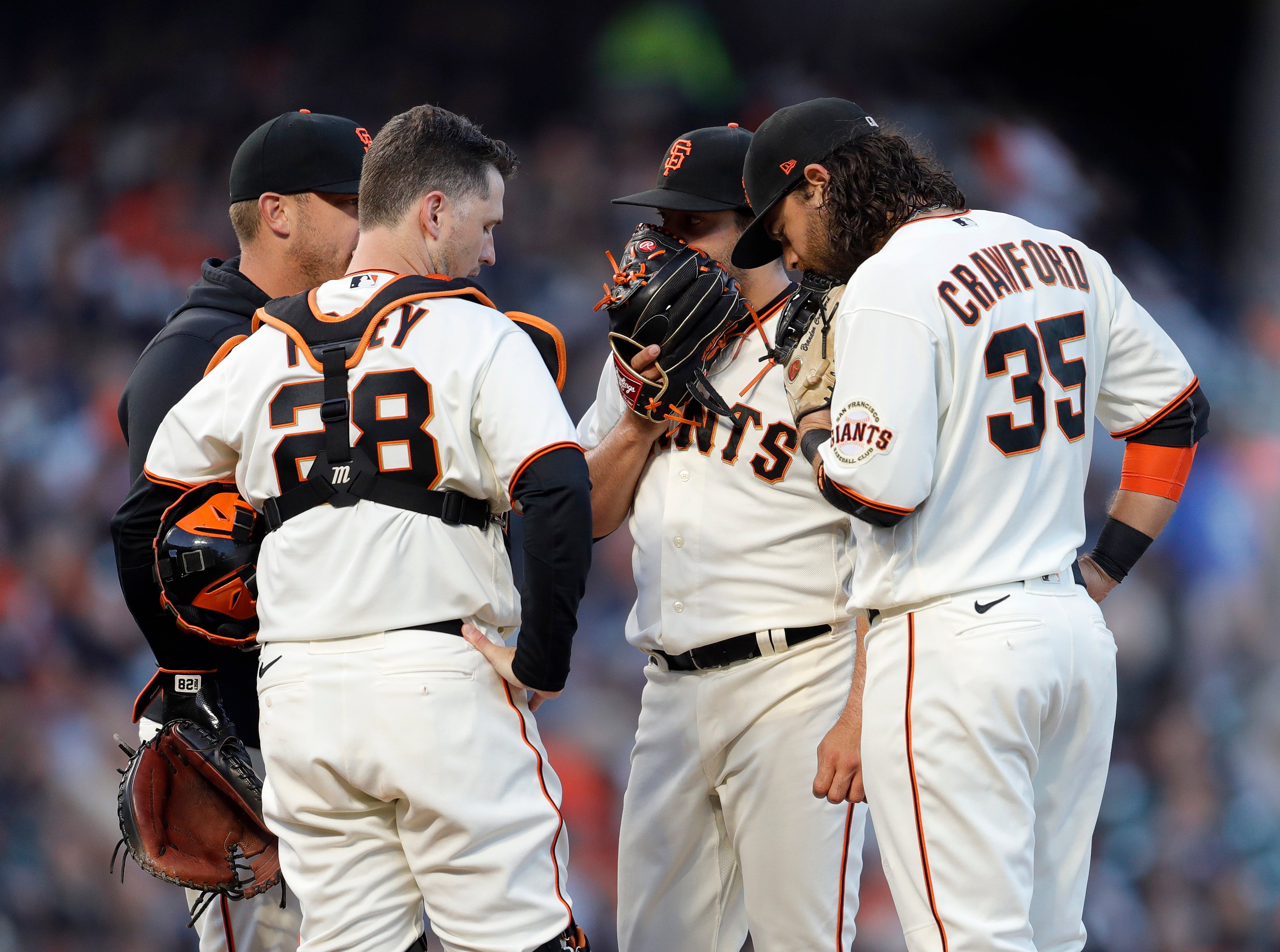 SF Giants drop second straight in loss to Brewers