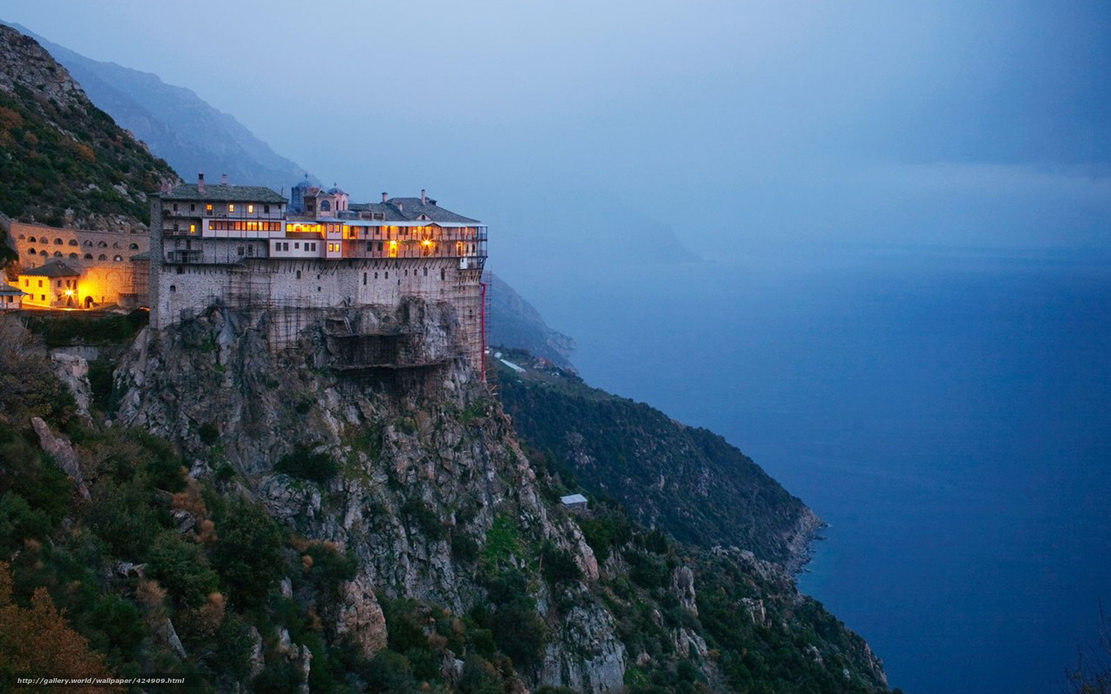 Download wallpaper Simon Peter's Monastery, towering over the Aegean Sea, known far beyond Greece, thanks to a rich library of Greek and Latin manuscripts and chorus free desktop wallpaper in the resolution