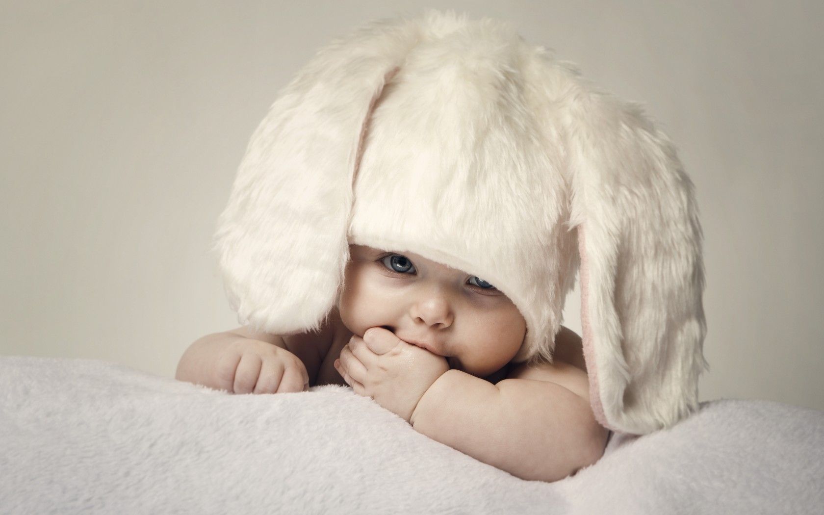 Bunny Hat Wallpapers - Wallpaper Cave