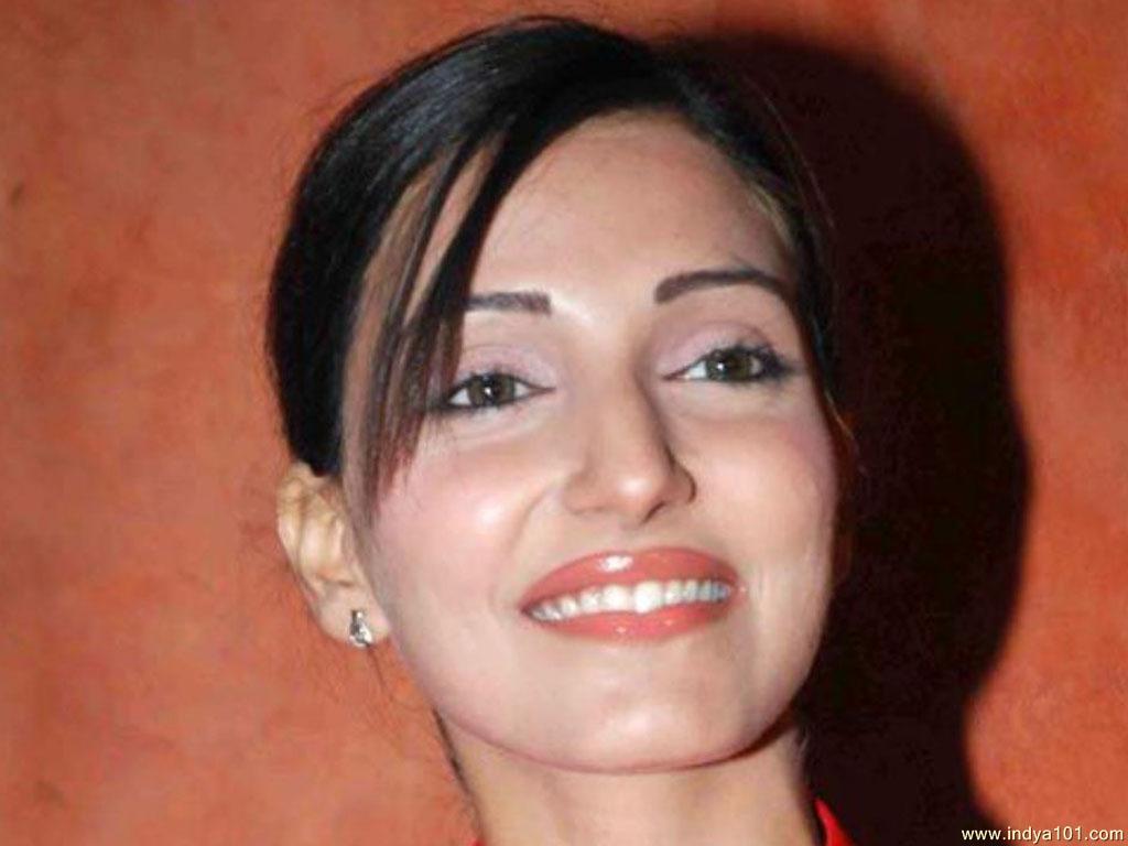 Navina Bole wallpaper - (1024x768), Indya101.com