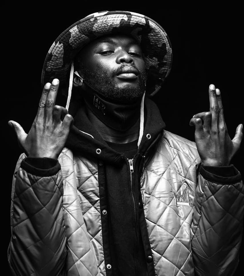 Wakadinali drops 'X Bosses' record bringing out Mic 1 Eazy. Bring it on, Boss, Records