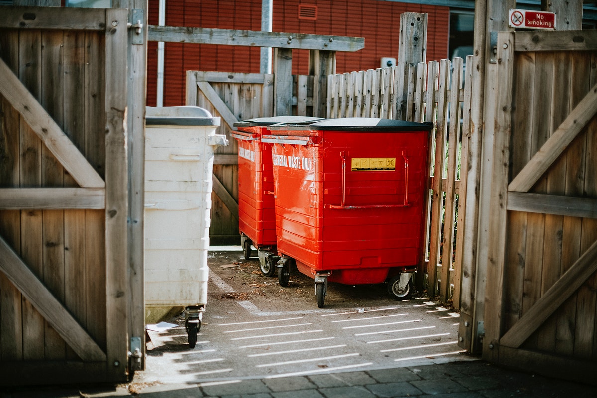 Dustbin Image Wallpaper