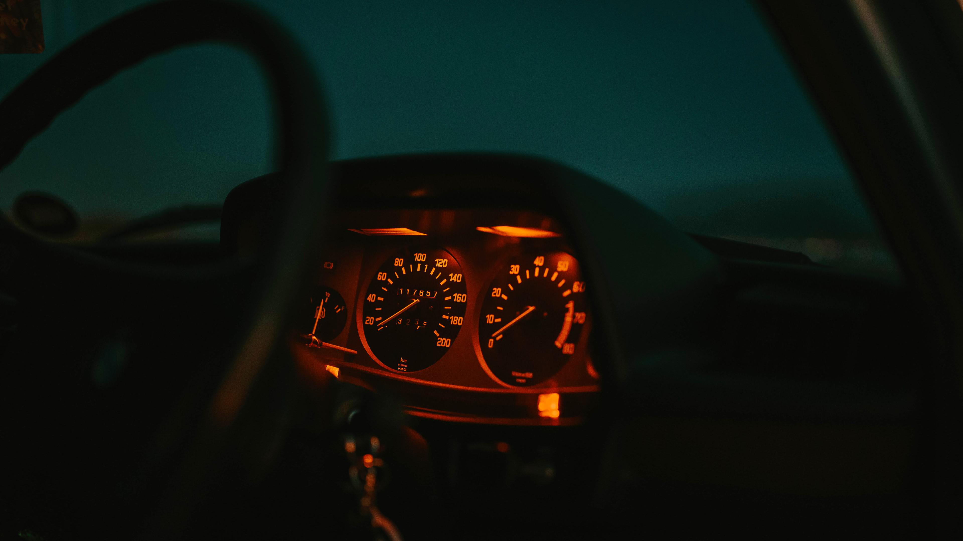 Cluster 4K wallpaper for your desktop or mobile screen free and easy to download