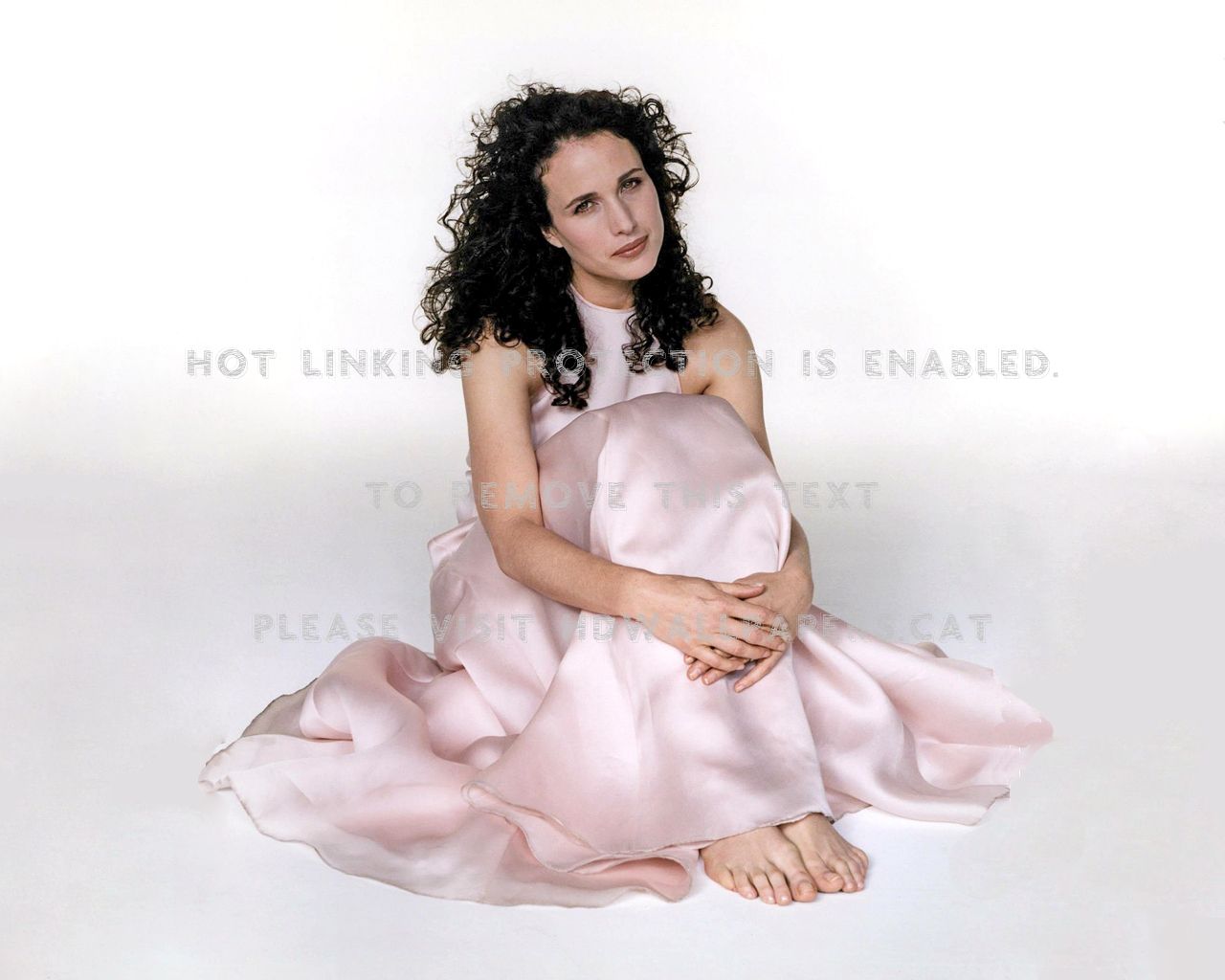 andie macdowell sweet pink dress nice look