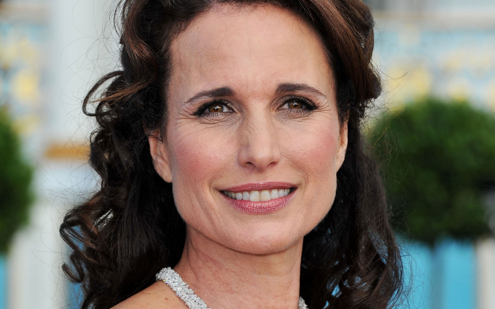 Andie MacDowell Wallpapers - Wallpaper Cave