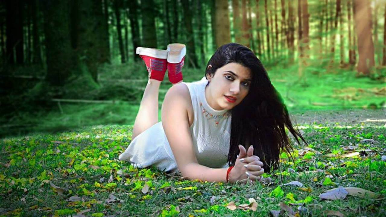 Mannat Noor Wiki, Biography, Age, Songs, Family, Image