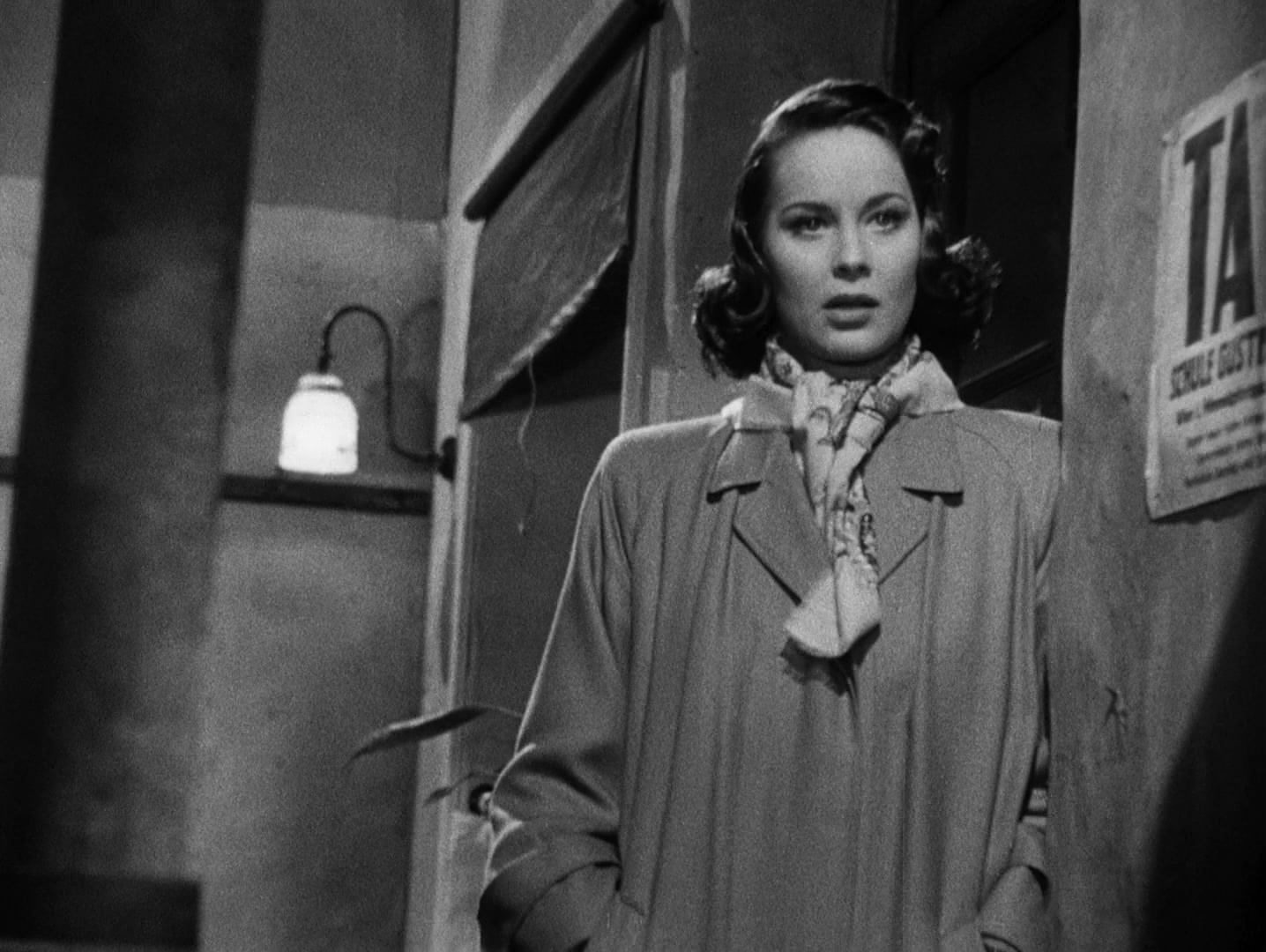 Alida Valli HD Wallpaperwallpaper.net