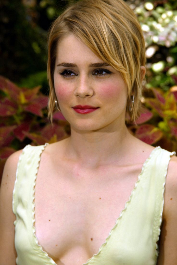 Alison Lohman Wallpapers - Wallpaper Cave
