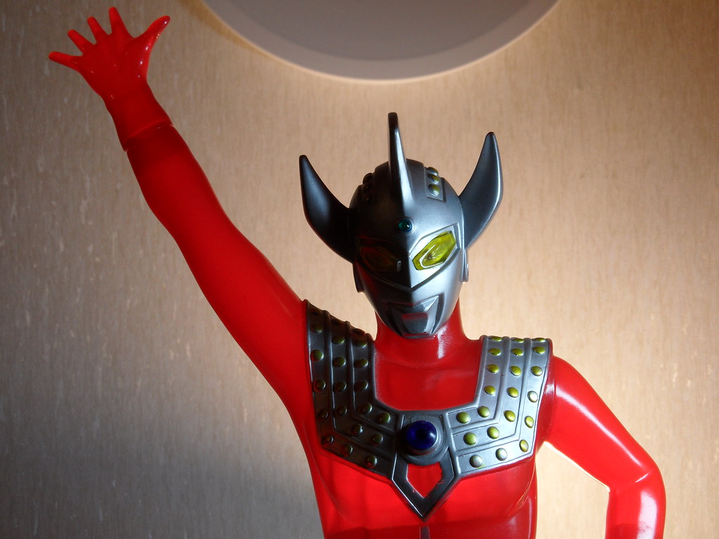 Clear Body Close Up Ultraman Taro - ウルトラの世界 Part 2