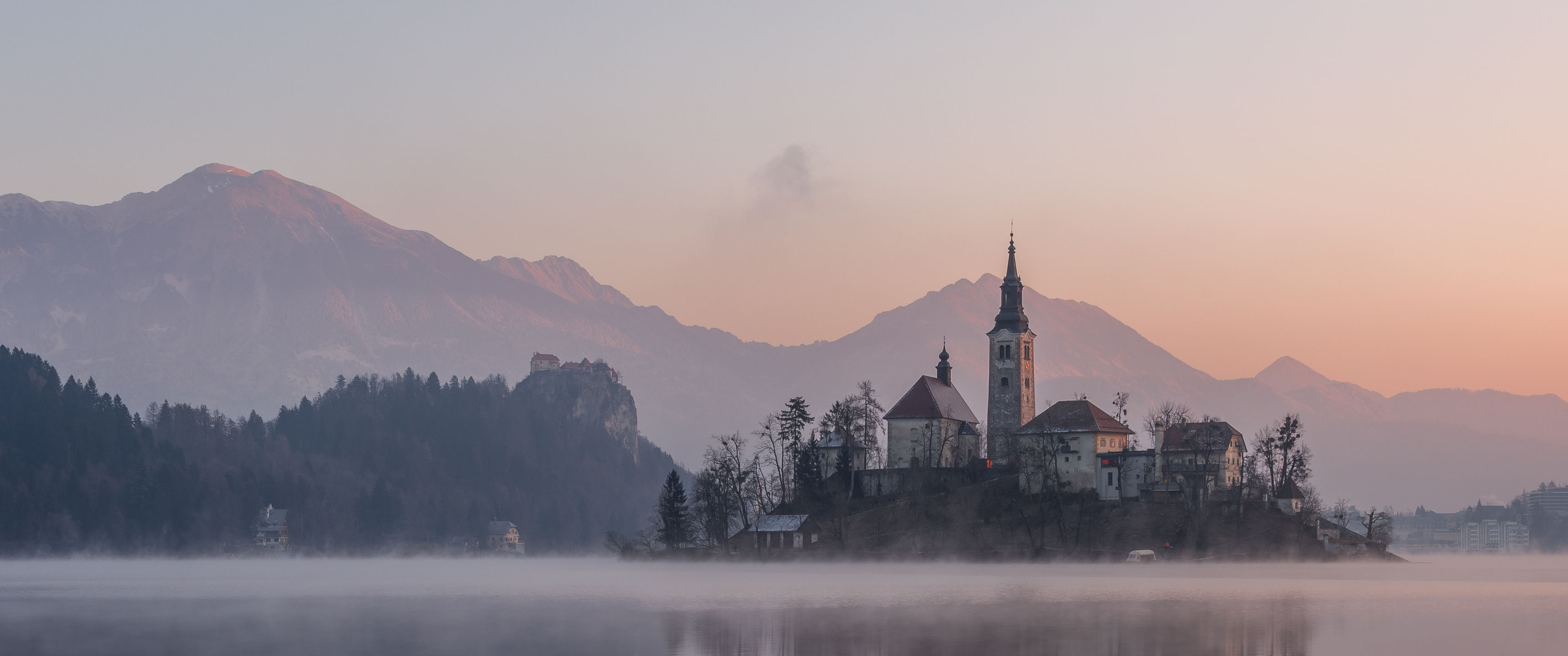 Floating City 21:9 Wallpaper. Ultrawide Monitor 21:9 Wallpaper