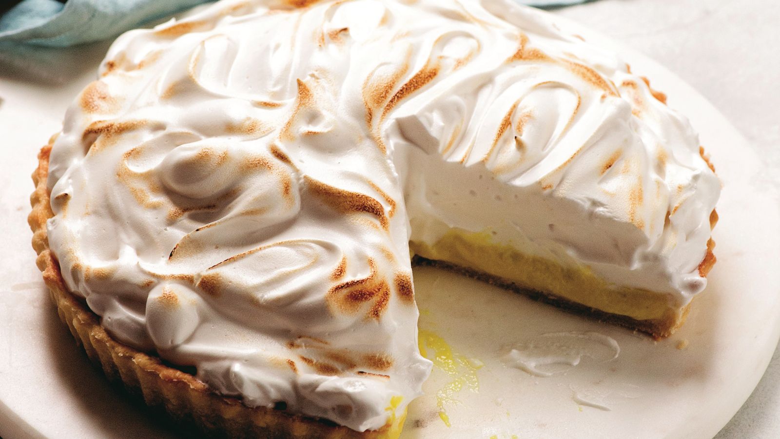 Luscious Lemon Meringue Pie
