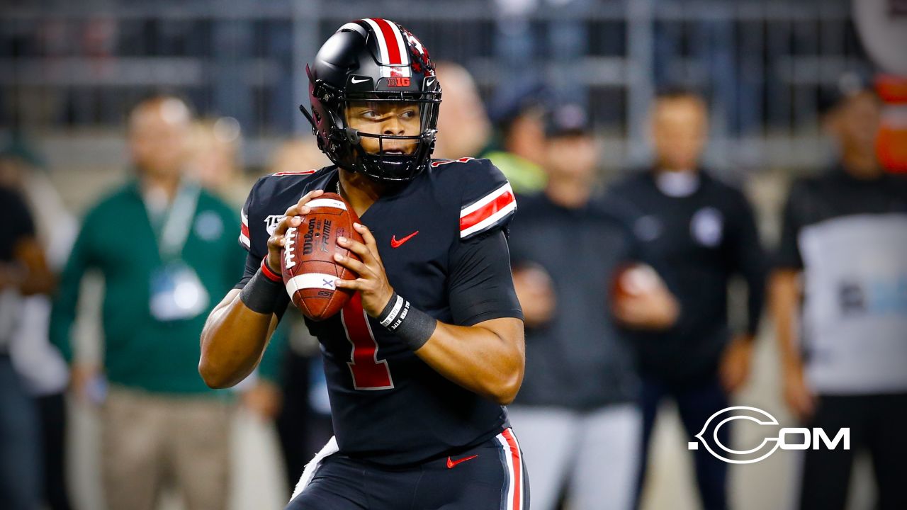 Bears Justin Fields Leads NFL In This Wild Stat Through Week 9