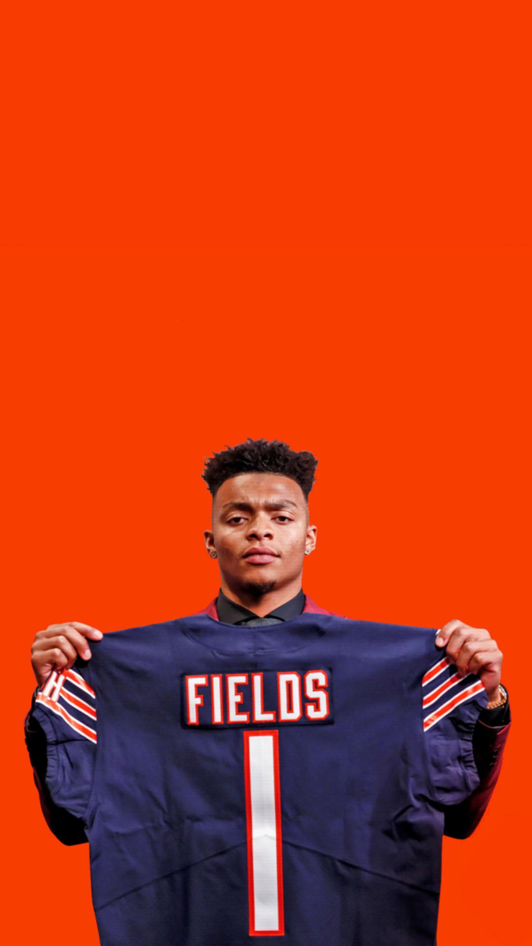New Justin Fields phone wallpaper for everyone who hasn't come down from the draft yet.: CHIBears
