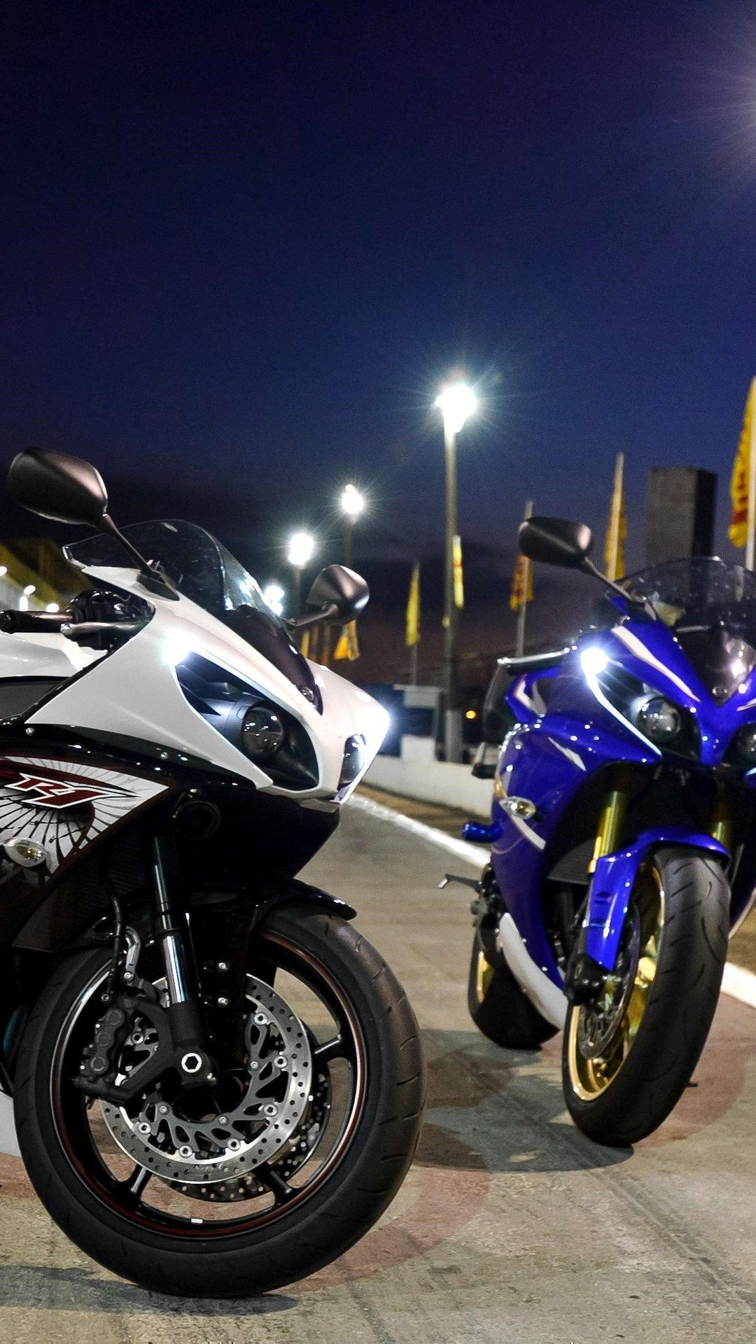 Yamaha R1 iPhone Wallpapers - Wallpaper Cave