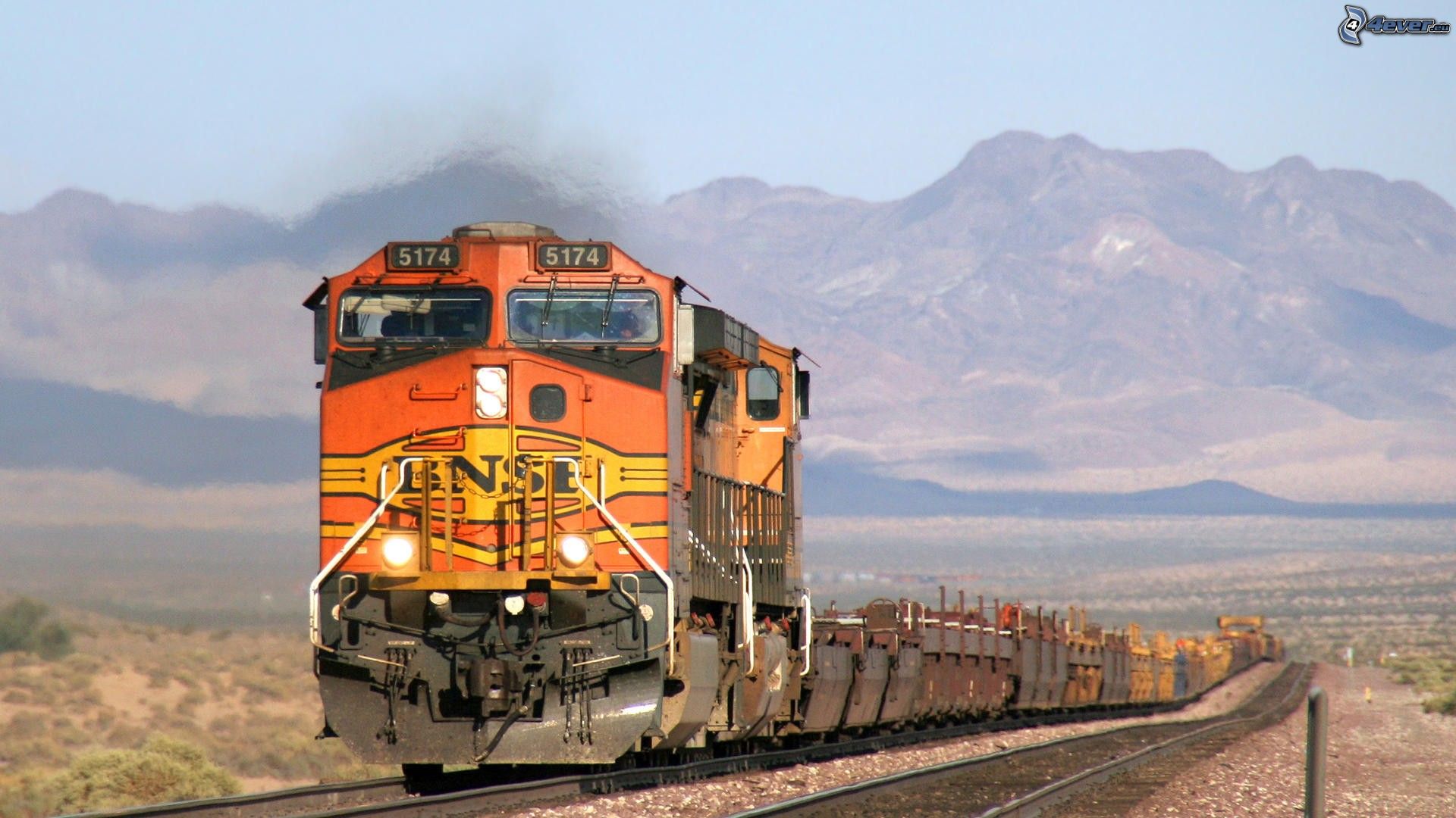 Freight Train, Bnsf, Mountain Fe Train HD Wallpaper
