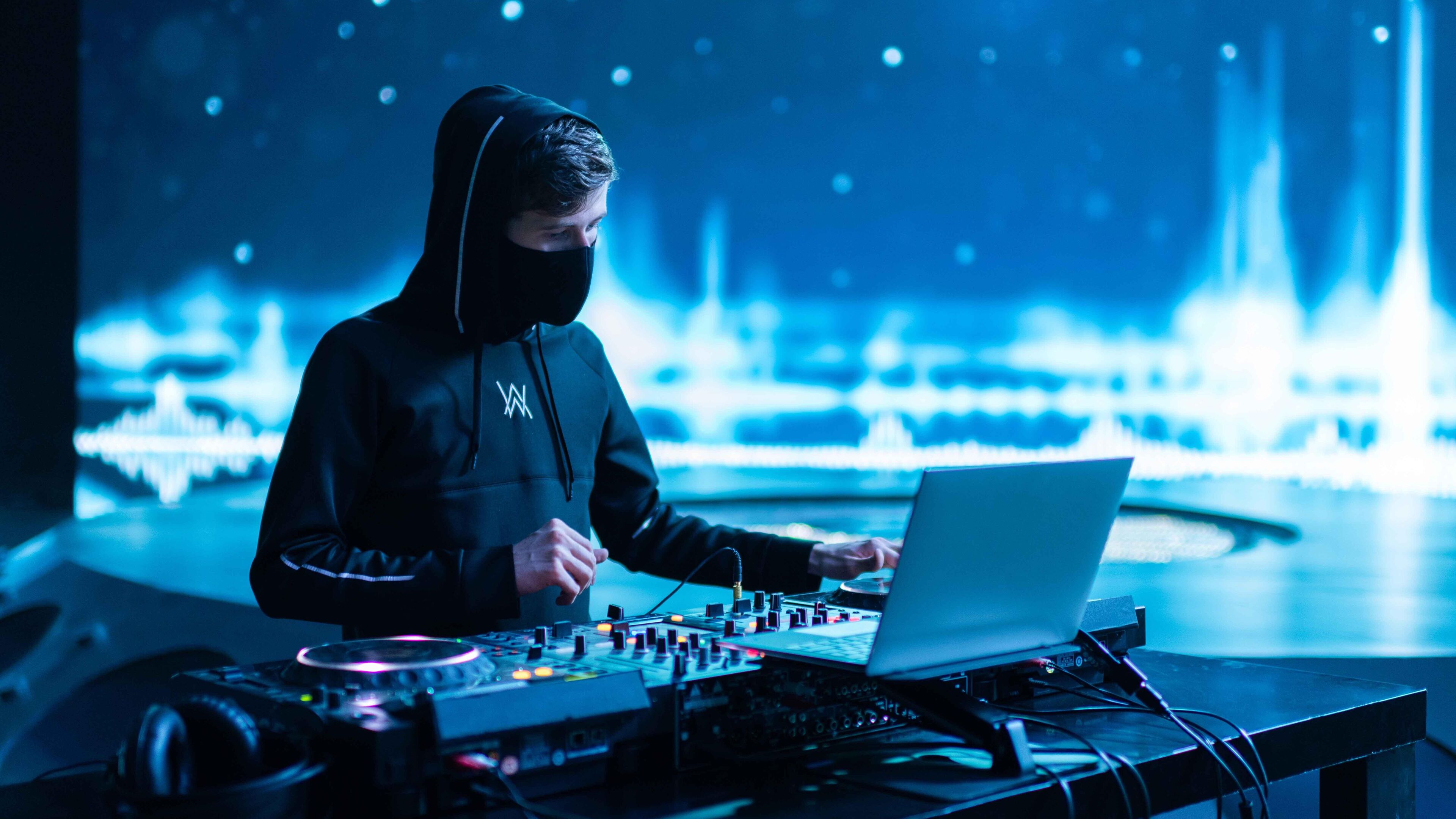 laptop dj wallpaper hd 4k download