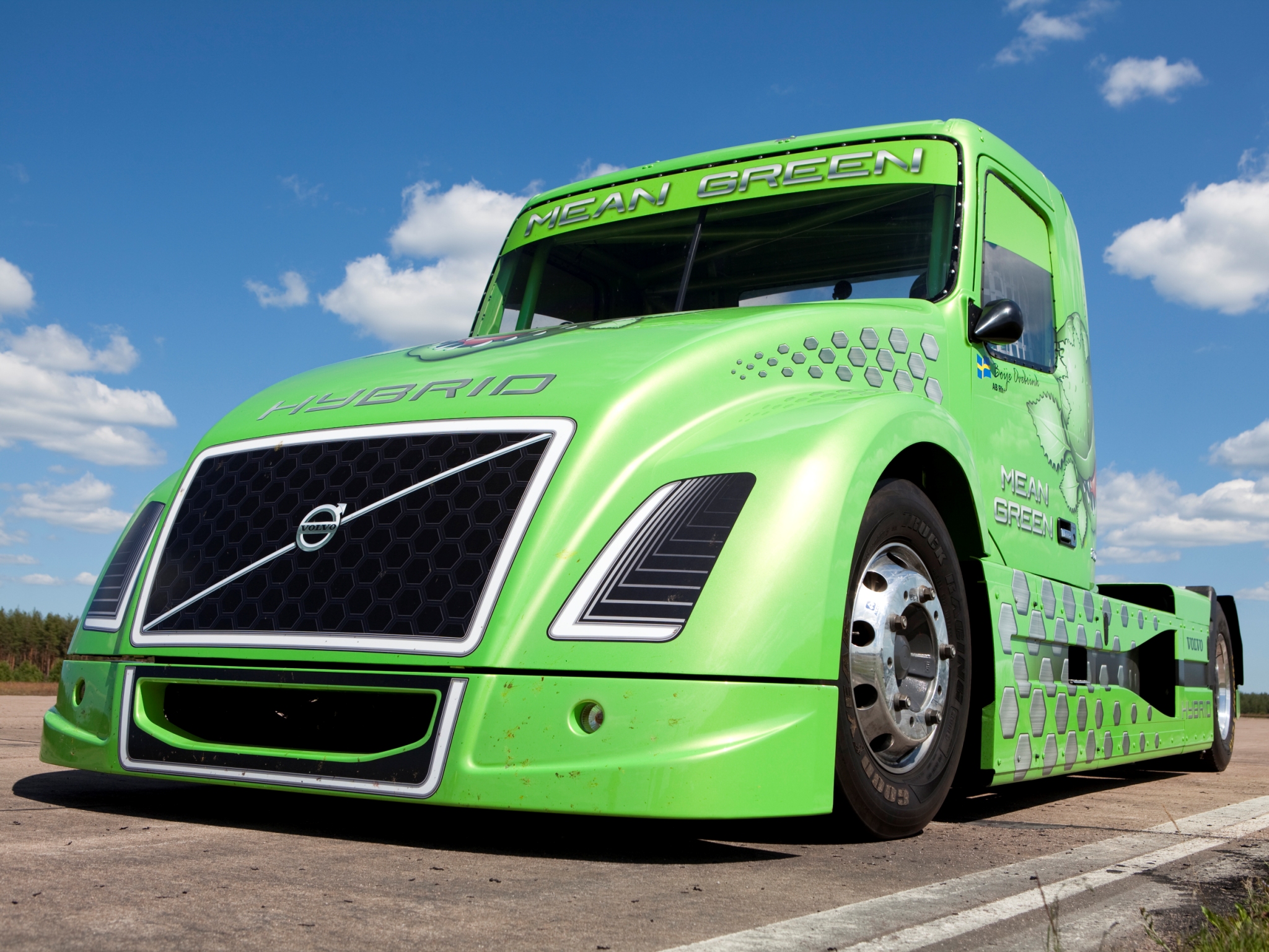 Volvo, Vnl, Mean, Green, Hybrid, Truck, Semi, Tractor, Rig, Rigs Wallpaper HD / Desktop and Mobile Background