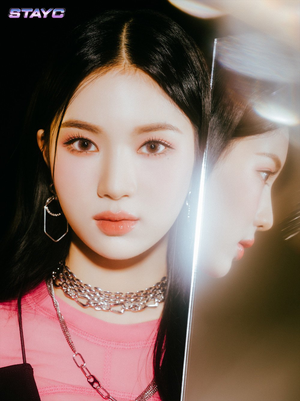 Get to Know StayC's Isa: Profile, Fun Facts, Debut, Hyuna's Superfan?