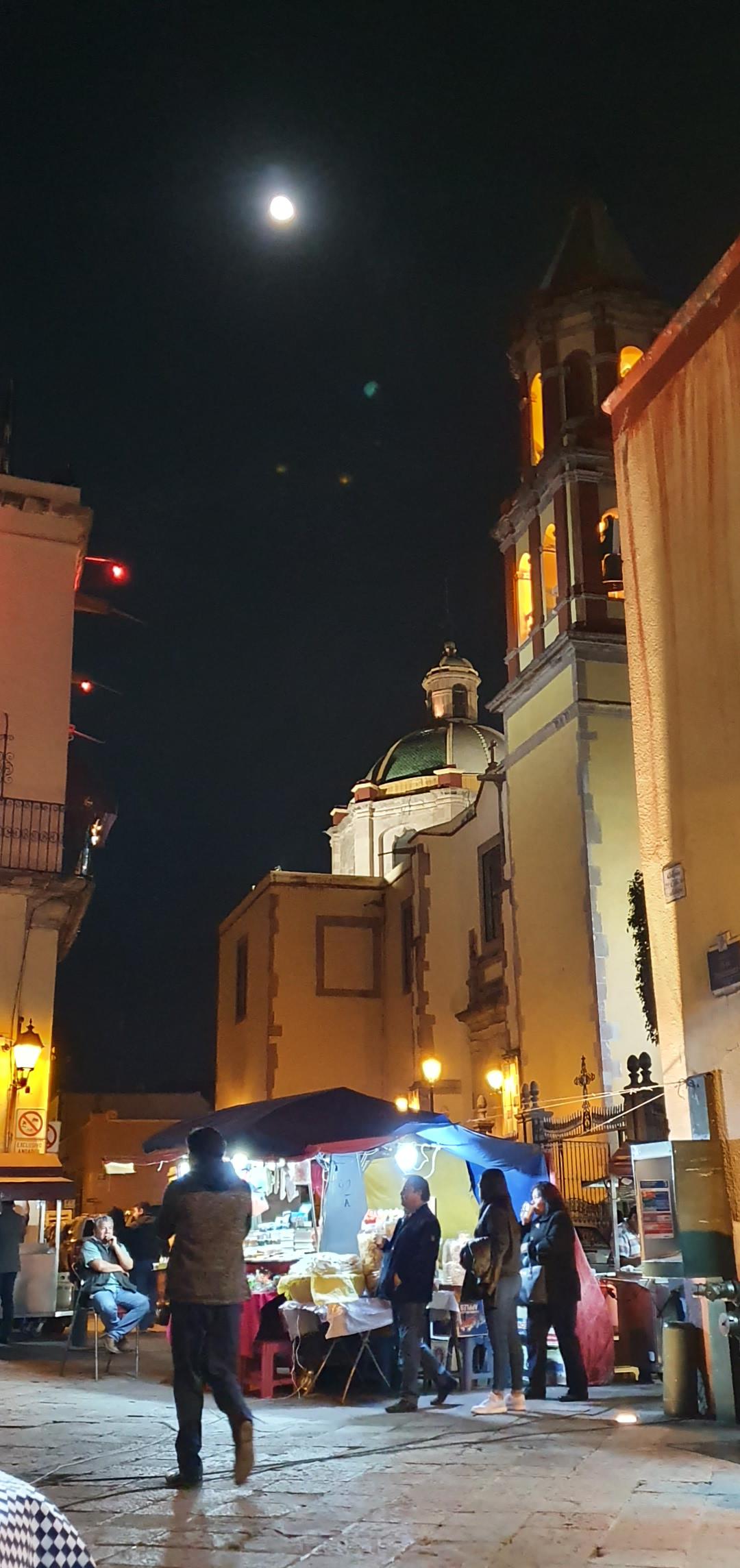 My current wallpaper, taken in Santiago de Queretaro, Queretaro, Mexico: S10wallpaper