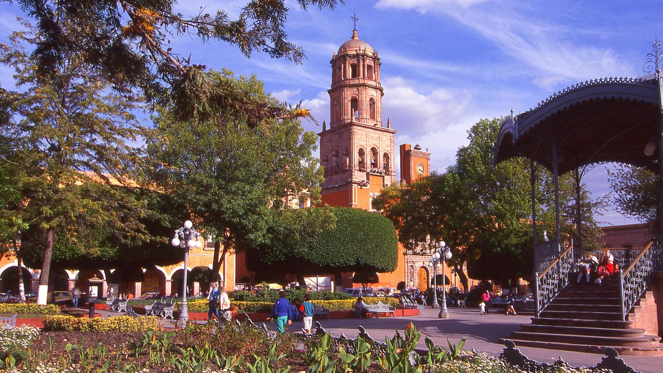 Cheap Flights from Grand Rapids to Santiago de Querétaro from $168. (GRR)