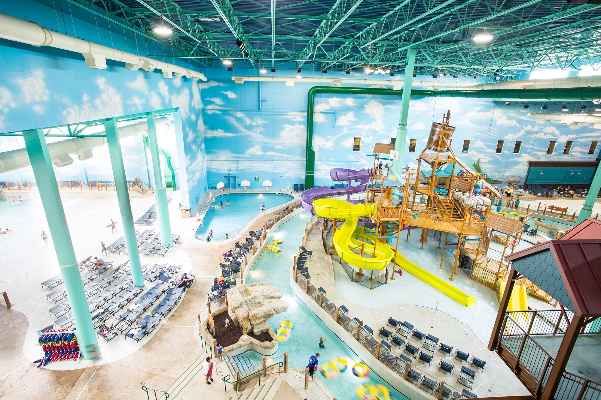 New Great Wolf Lodge opens in Gurnee, Ill