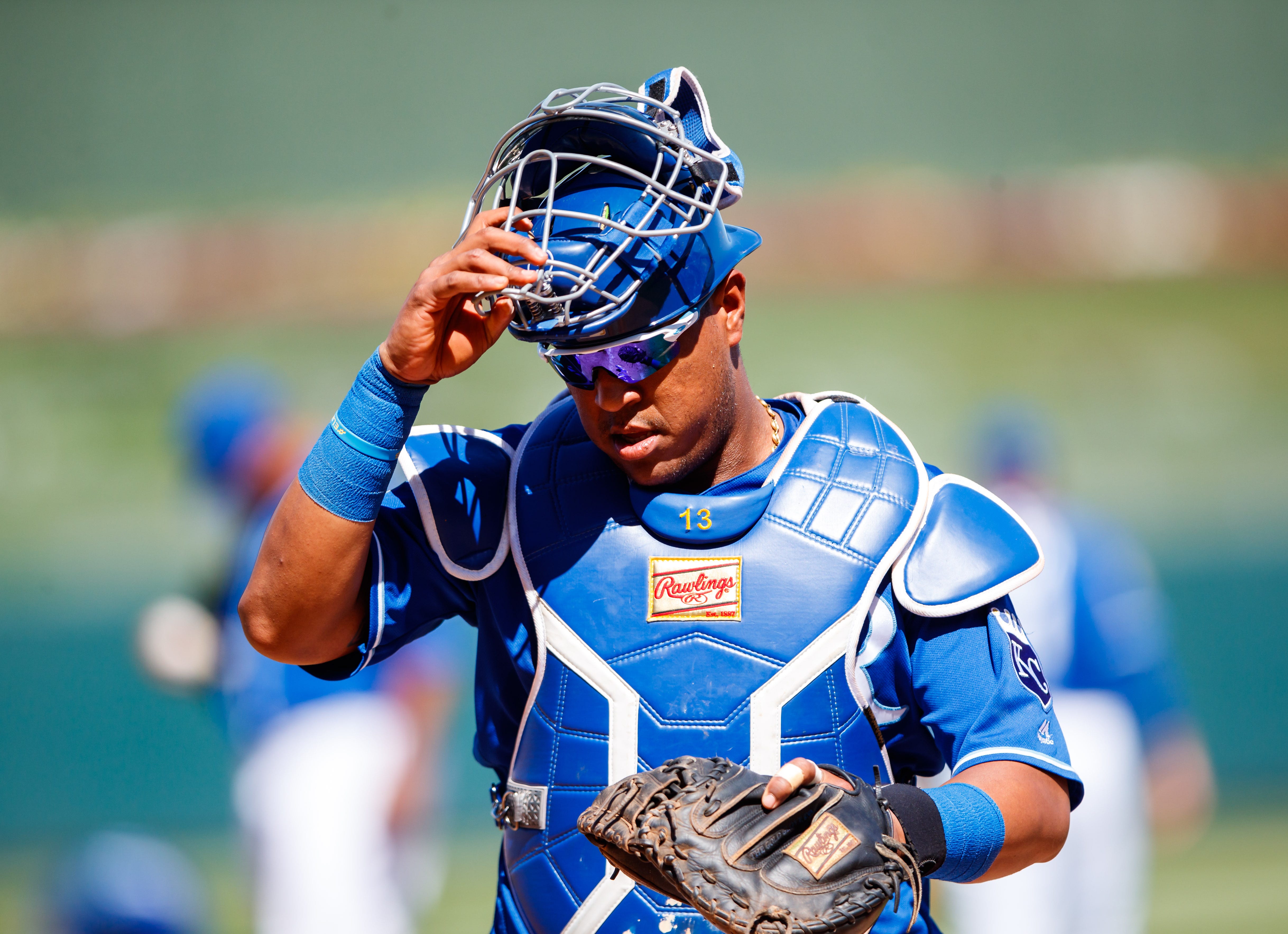 Salvador Perez: All Star Catcher Has Ligament Damage In Right Elbow