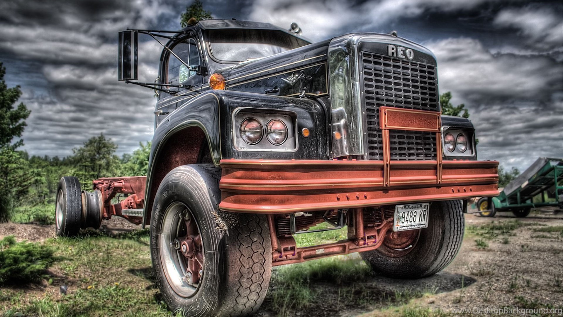 Vintage Truck HD Wallpaper Desktop Background