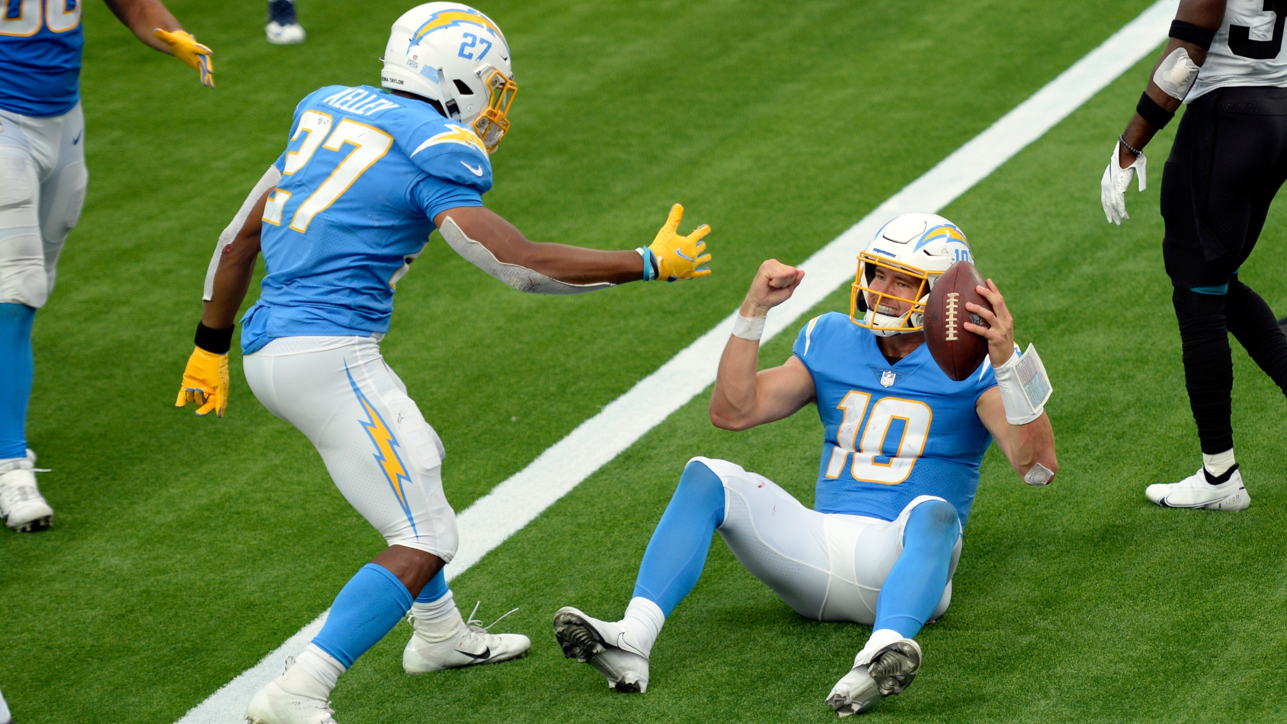 Herbert Leads Chargers To 39 29 Victory Over Jaguars. WJHL. Tri Cities News & Weather