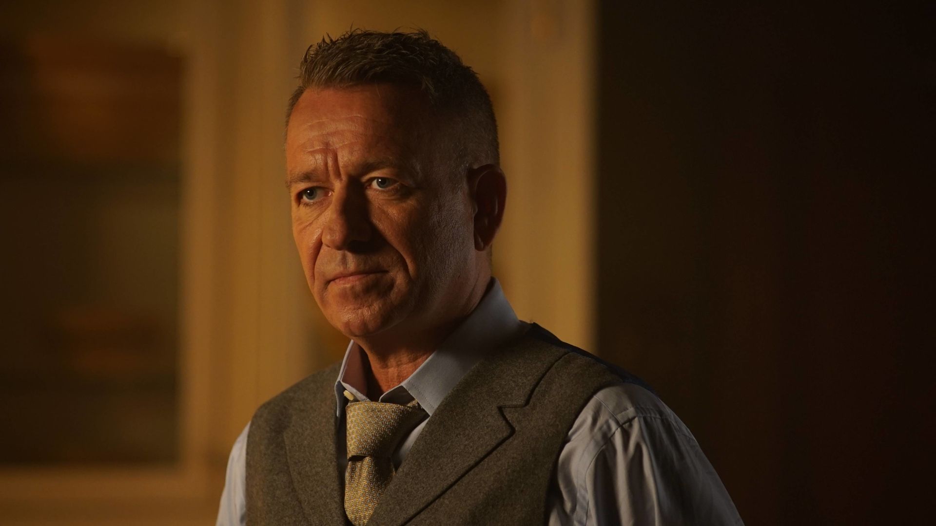 TV Show Gotham Sean Pertwee Alfred Pennyworth Gotham (TV Show) Wallpaper. Sean pertwee, Gotham, Upcoming series