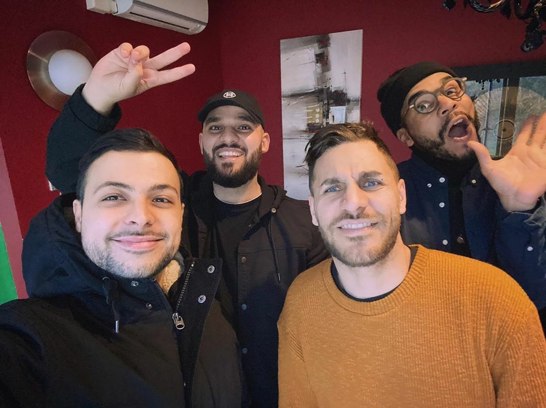 Berywam ideas. i kings, iphone wallpaper yellow, shooting video