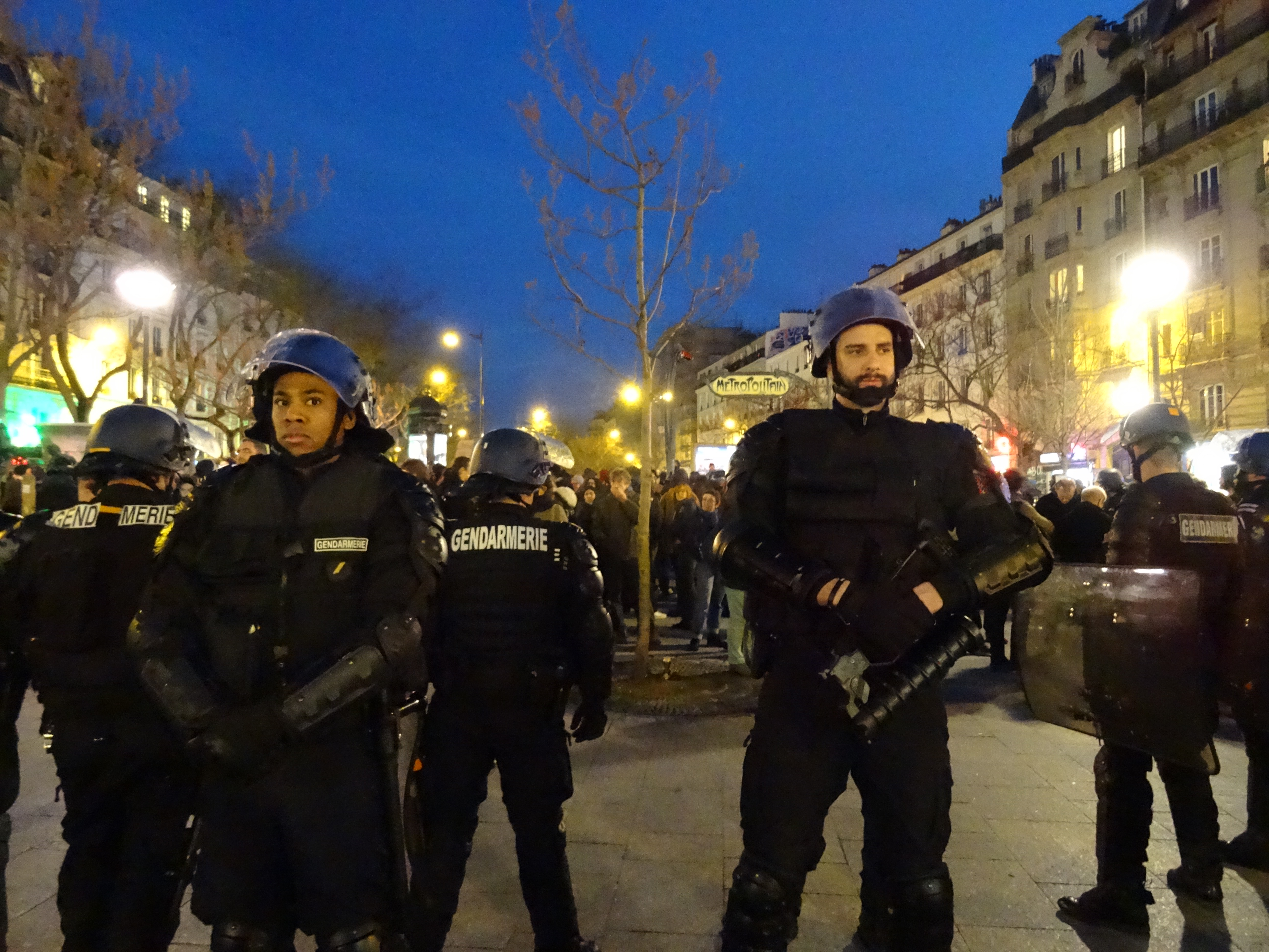 Wallpaper, manif, theo, Paris, menilmontant, flic, police, viol, violence, policiers, gendarmerie, demonstration, protest, rape, policemen 5184x3888