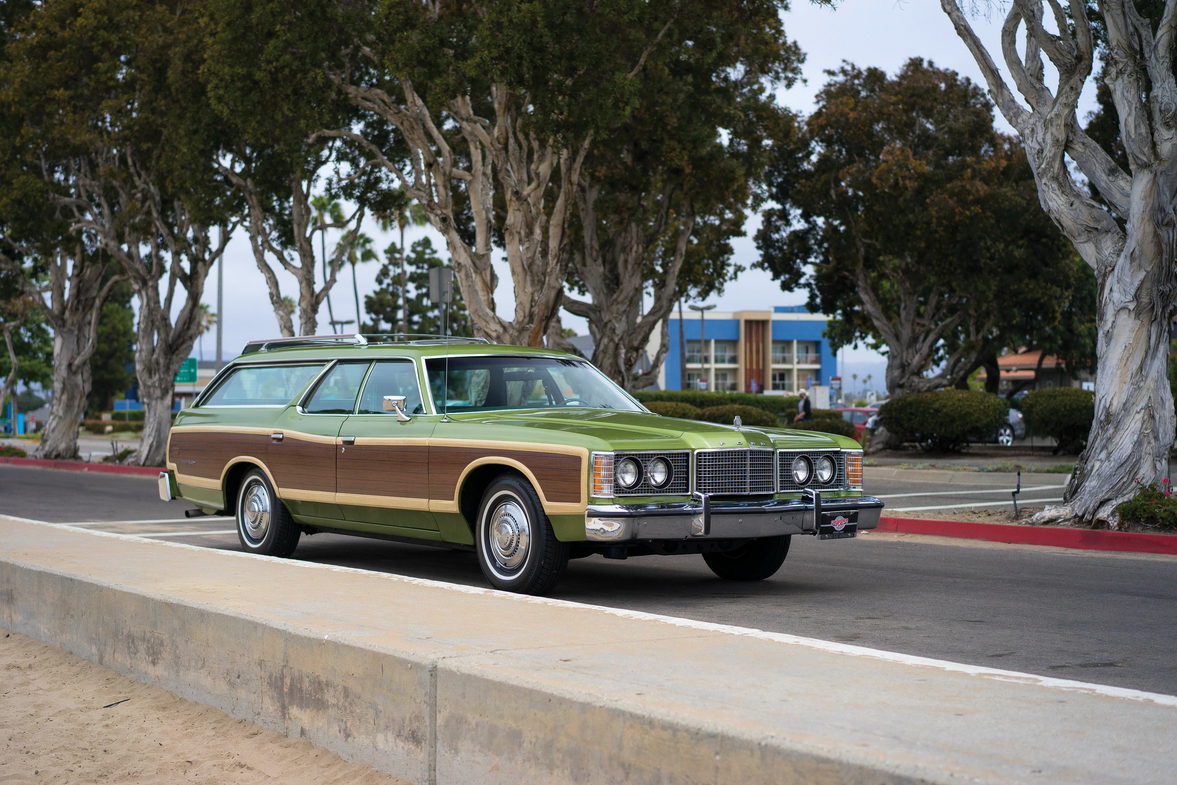 Ford LTD Country Squire Station Wagon green cars classic wallpaperx2731