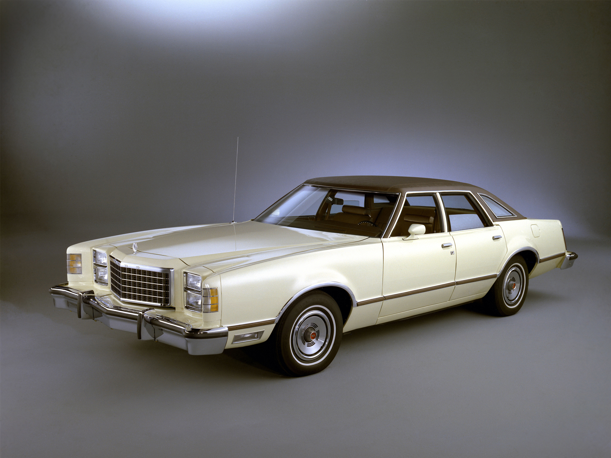 Ford LTD II Brougham Pillared Sedan classic wallpaperx1536