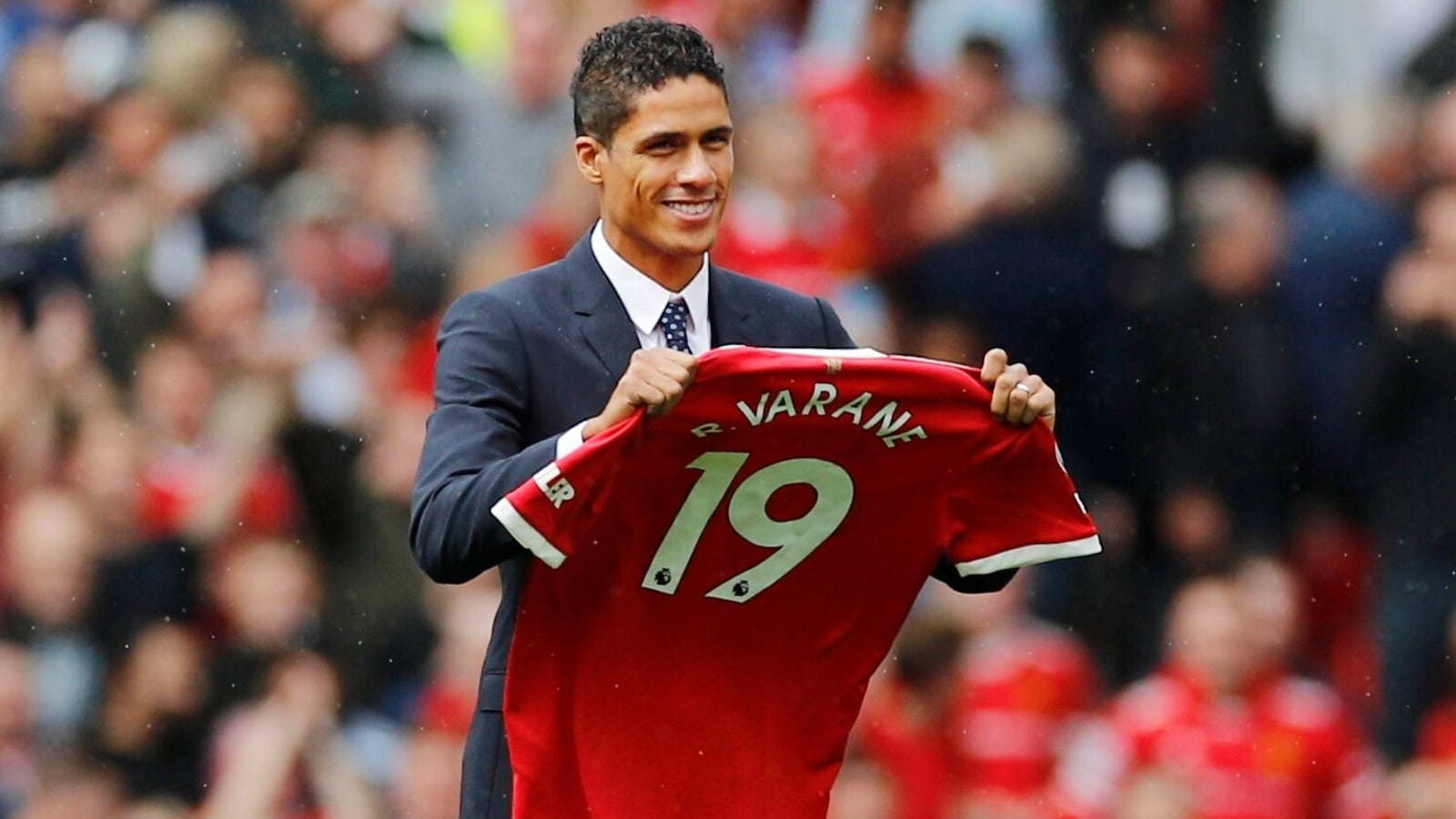 Man United completes signing of Varane from Real Madrid