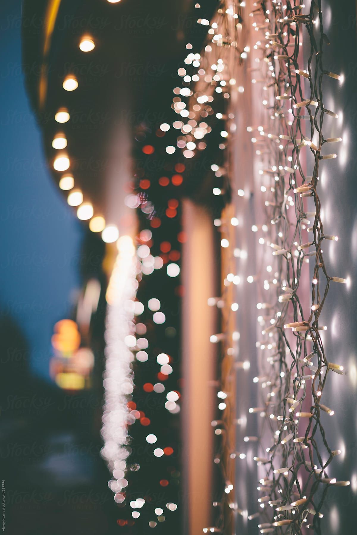 Christmas Lights by Alexey Kuzma. Christmas wallpaper iphone tumblr, Wallpaper iphone christmas, Christmas lights wallpaper