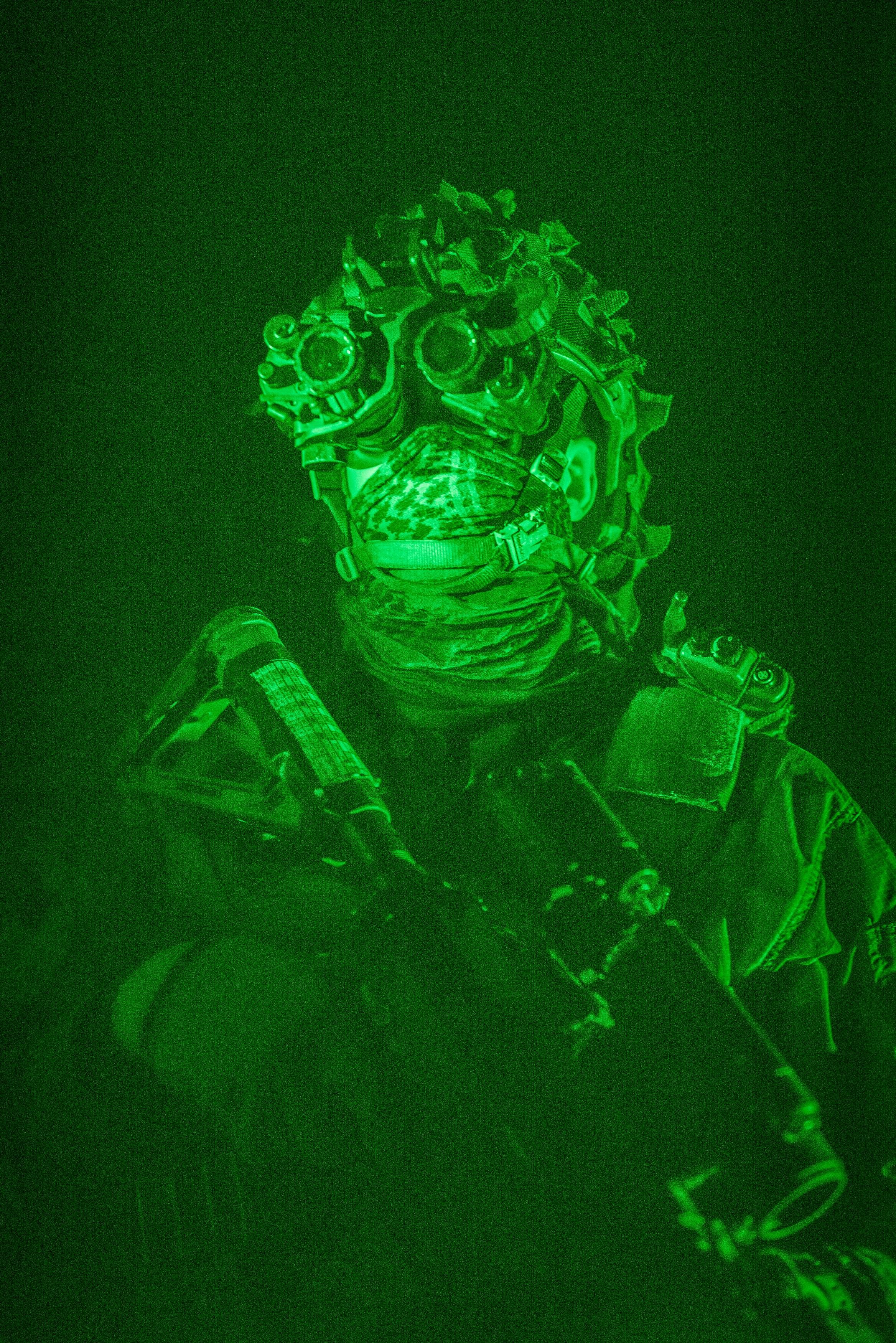 Soldier from Telemark battalion, with night vision goggles. Military picture, Military wallpaper, Military drawings