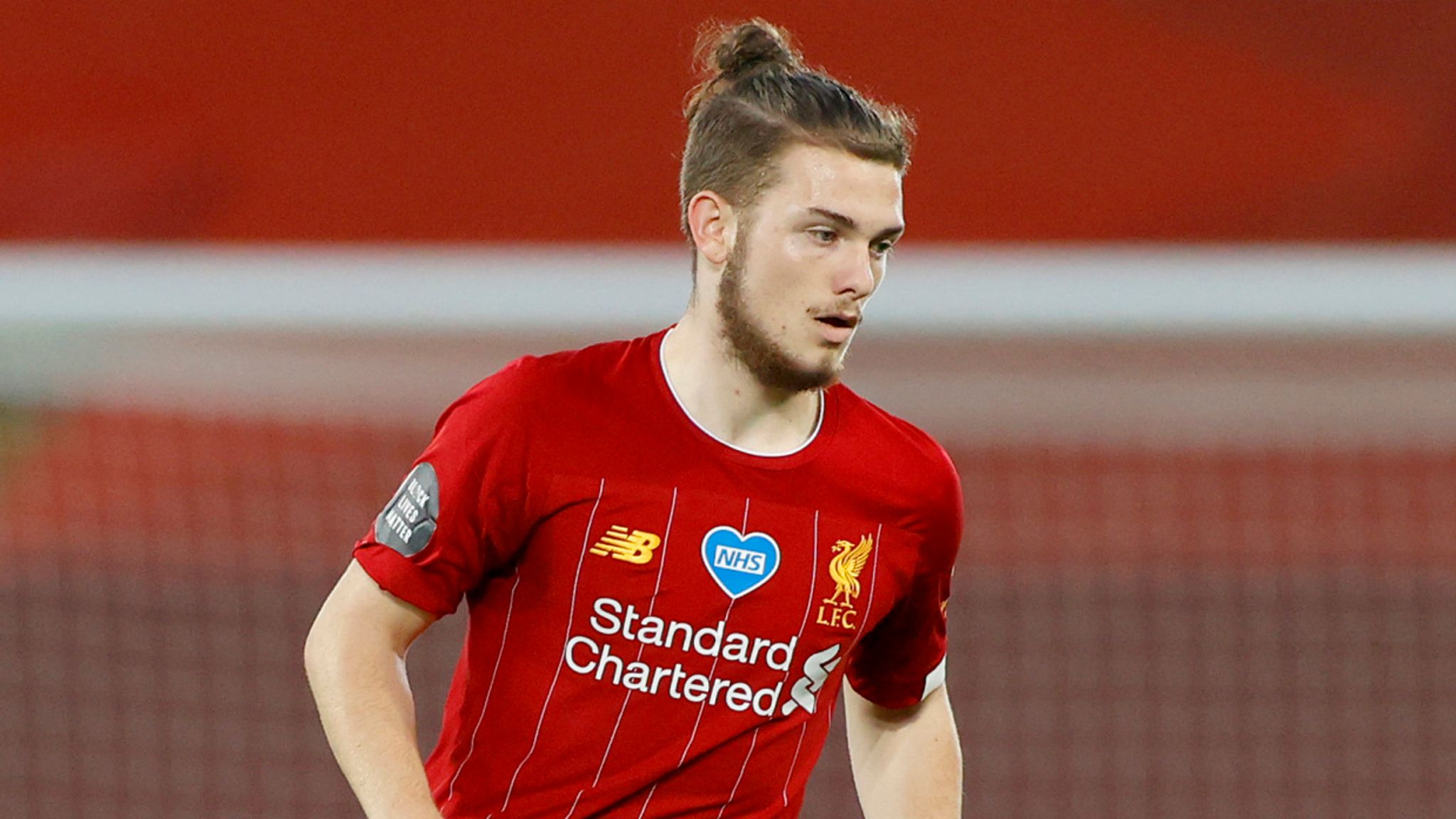 Harvey Elliott: Liverpool youngster signs professional contract