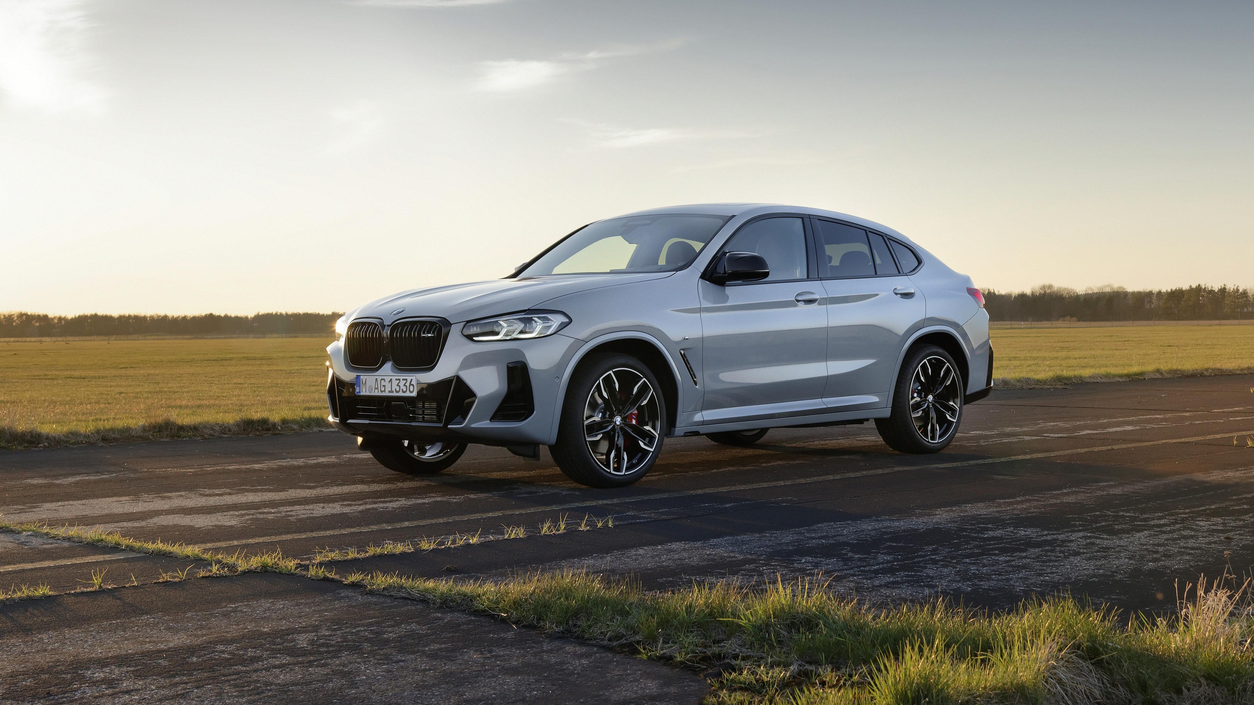 BMW X4 M40i 2021 4K Wallpaper. HD Car Wallpaper